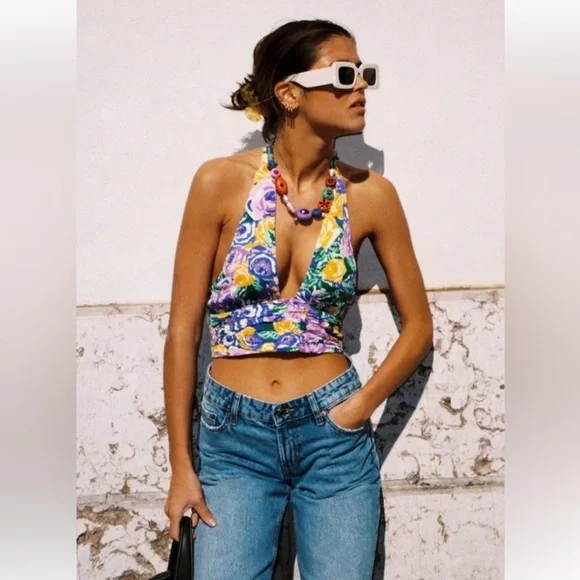 Zara Floral Halter Crop Top - Picture 2 of 15